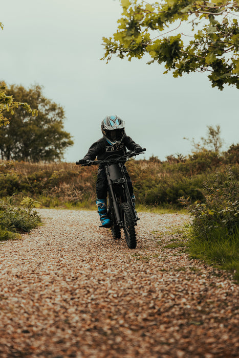 Talaria, X3 Mini, Motocross Électrique (60 Volts) (40Ah) (2500 Watts) (5000 Watts Crête)