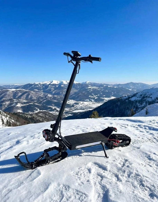 Gio, Snow Scooter 2025 (3 in 1), Trottinette Électrique (52 Volts) (26 Ah) (2000 Watts) avec Roues, Chenille et Ski