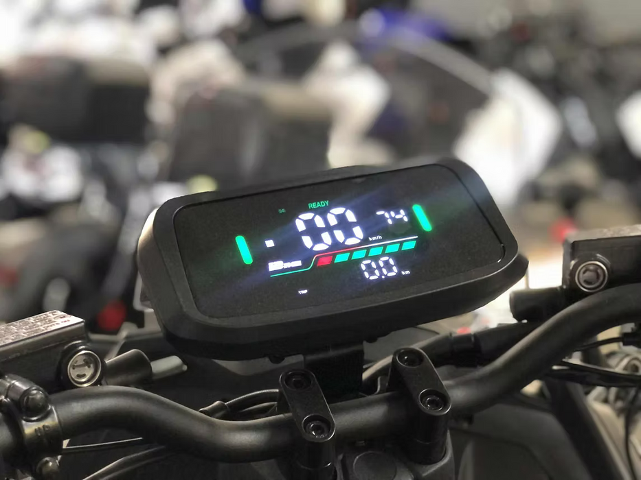 GIO, Crown, Scooter Électrique (72 Volts) (35Ah) (1200 Watts)