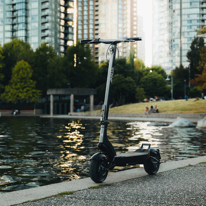 Apollo City 2024, Trottinette Électrique (48 Volts) (20Ah) (2x500 Watts) (2x1000 Watts/Peak)