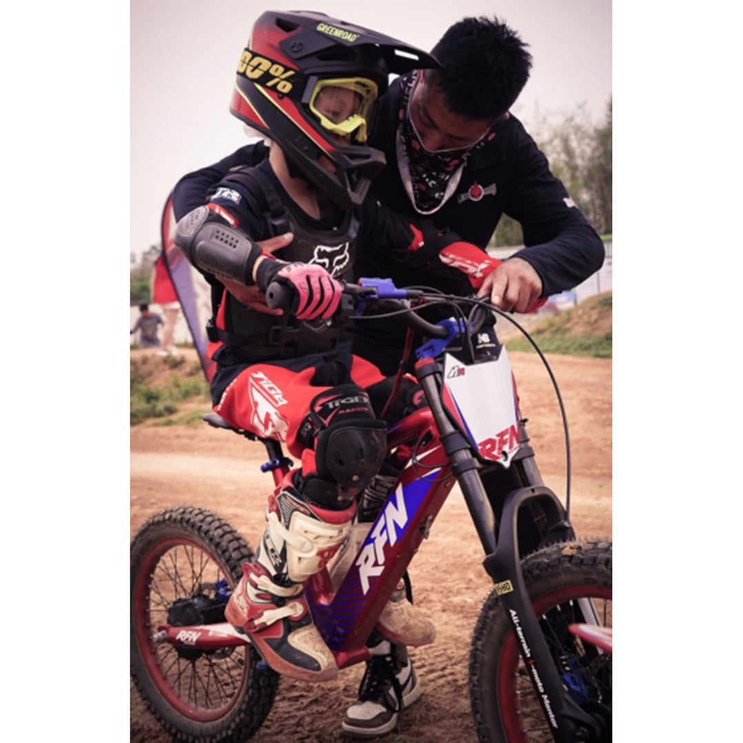 Apollo, RXF EVO 18, Electric Bike (36 Volts) (500 Watts/750 Watts Peak ...