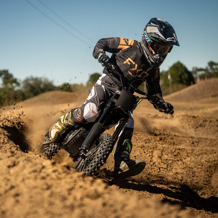 Talaria, X3 Mini, Motocross Électrique (60 Volts) (40Ah) (2500 Watts) (5000 Watts Crête)
