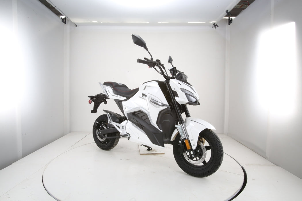 Gio G2000, Electric Motorcycle (72 Volts) (2 Seats) 