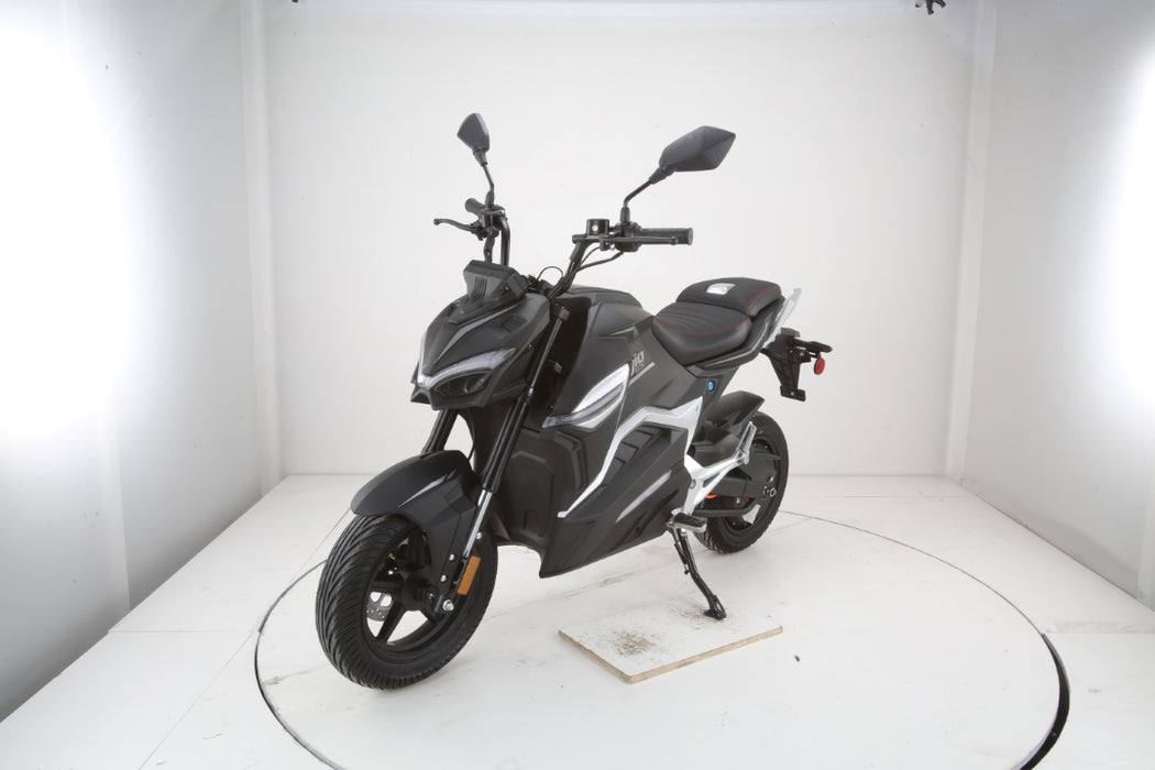 Gio G2000, Moto Électrique (72 Volts) (2 Places)