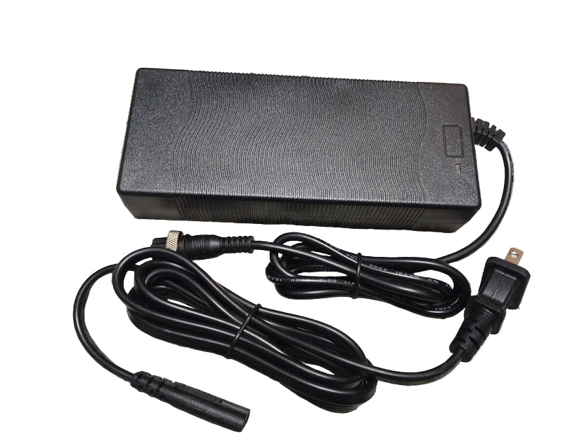 Chargeur (84V/1.5A) Lithium-Ion Connecteur XLR femelle