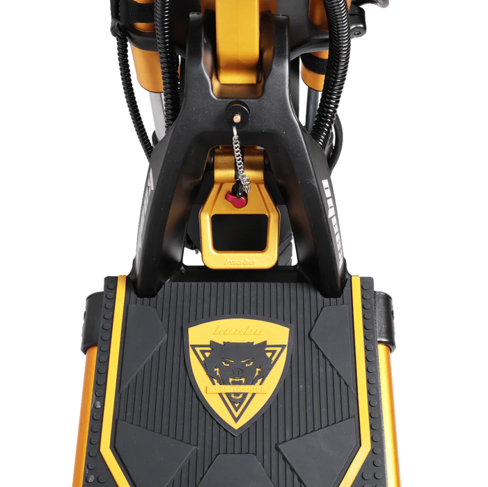 Kaabo, Wolf King GTR Max, Trottinette Électrique (72 Volts) (40Ah) (2x2000 Watts) (2x4200 Watts/Crête 8400 Watts)