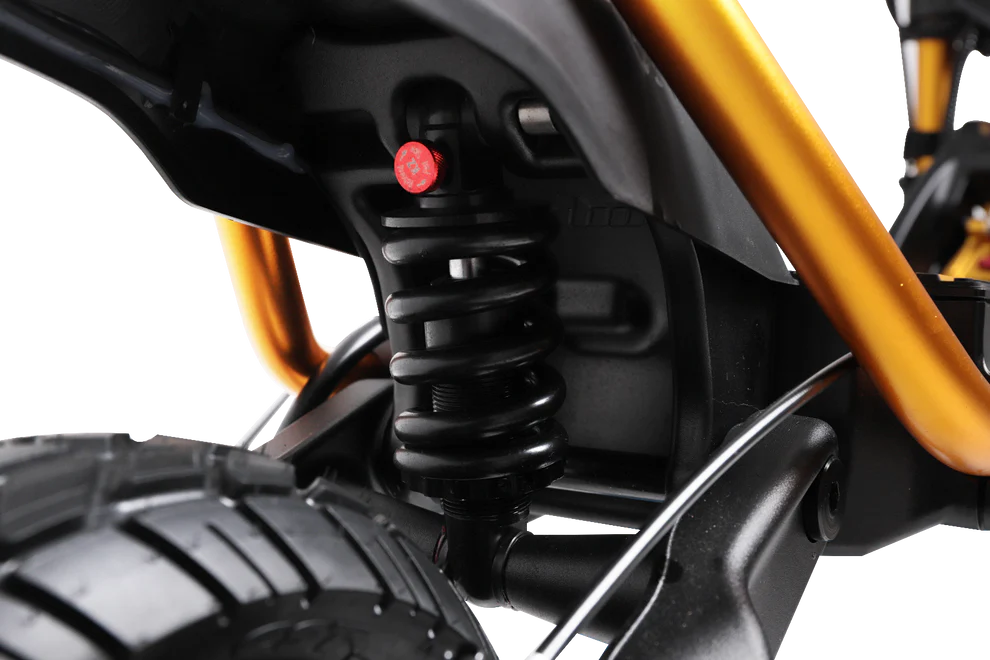 Kaabo, Wolf King GTR Max, Trottinette Électrique (72 Volts) (40Ah) (2x2000 Watts) (2x4200 Watts/Crête 8400 Watts)