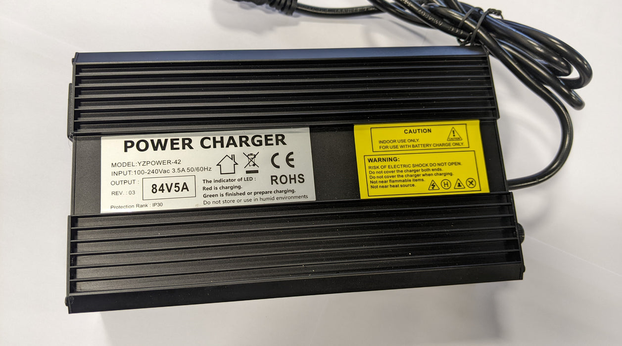 Chargeur 84V/5Ah à charge rapide