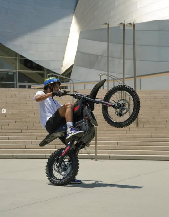 Throne, Strike Shadow SX, Motocross Électrique (60 Volts) (27Ah) (3500 Watts)