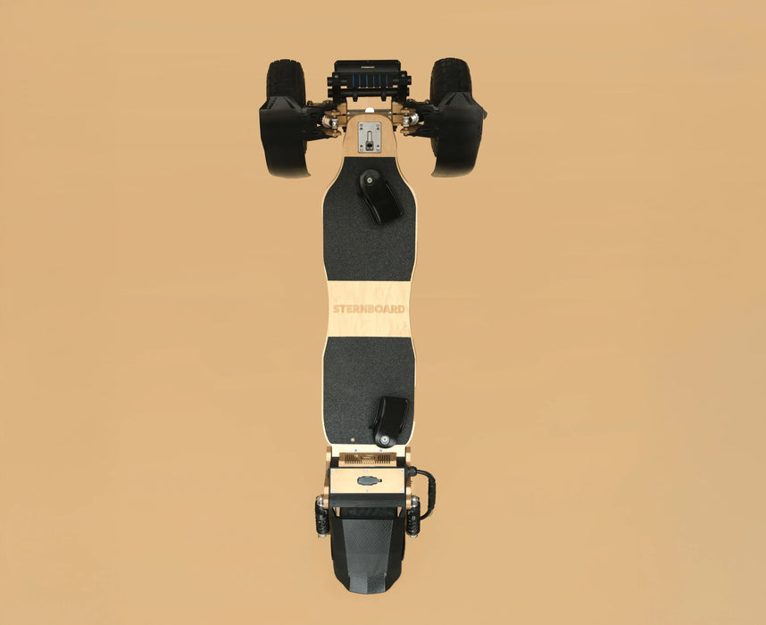 Stern Original, E-Board Électrique (3 Roues) (48 Volts) 15 Ah) (2000 Watts)