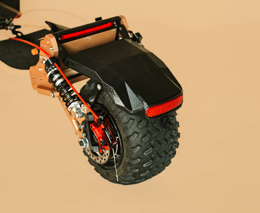Stern Original, E-Board Électrique (3 Roues) (48 Volts) 15 Ah) (2000 Watts)